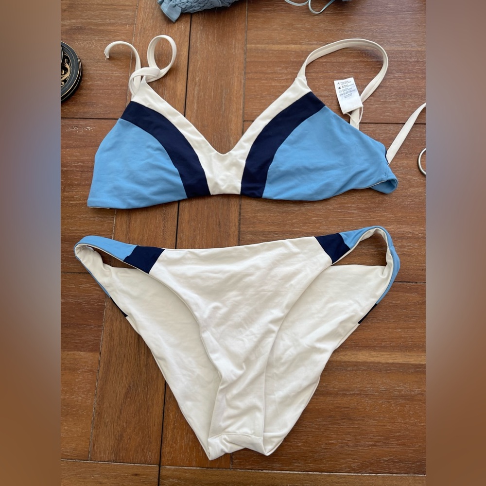 L space bikini SET